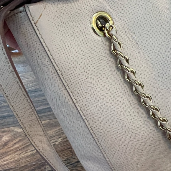 3117 Ferragamo pink satchel - Picture 6 of 12